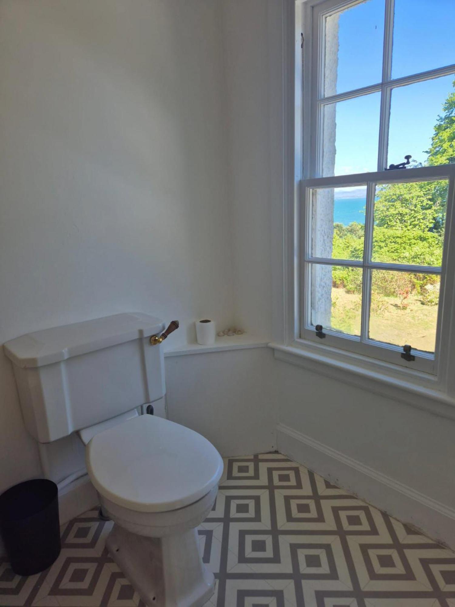 Mackinnon Cottage - 3 Bedroom Cottage برادفورد المظهر الخارجي الصورة