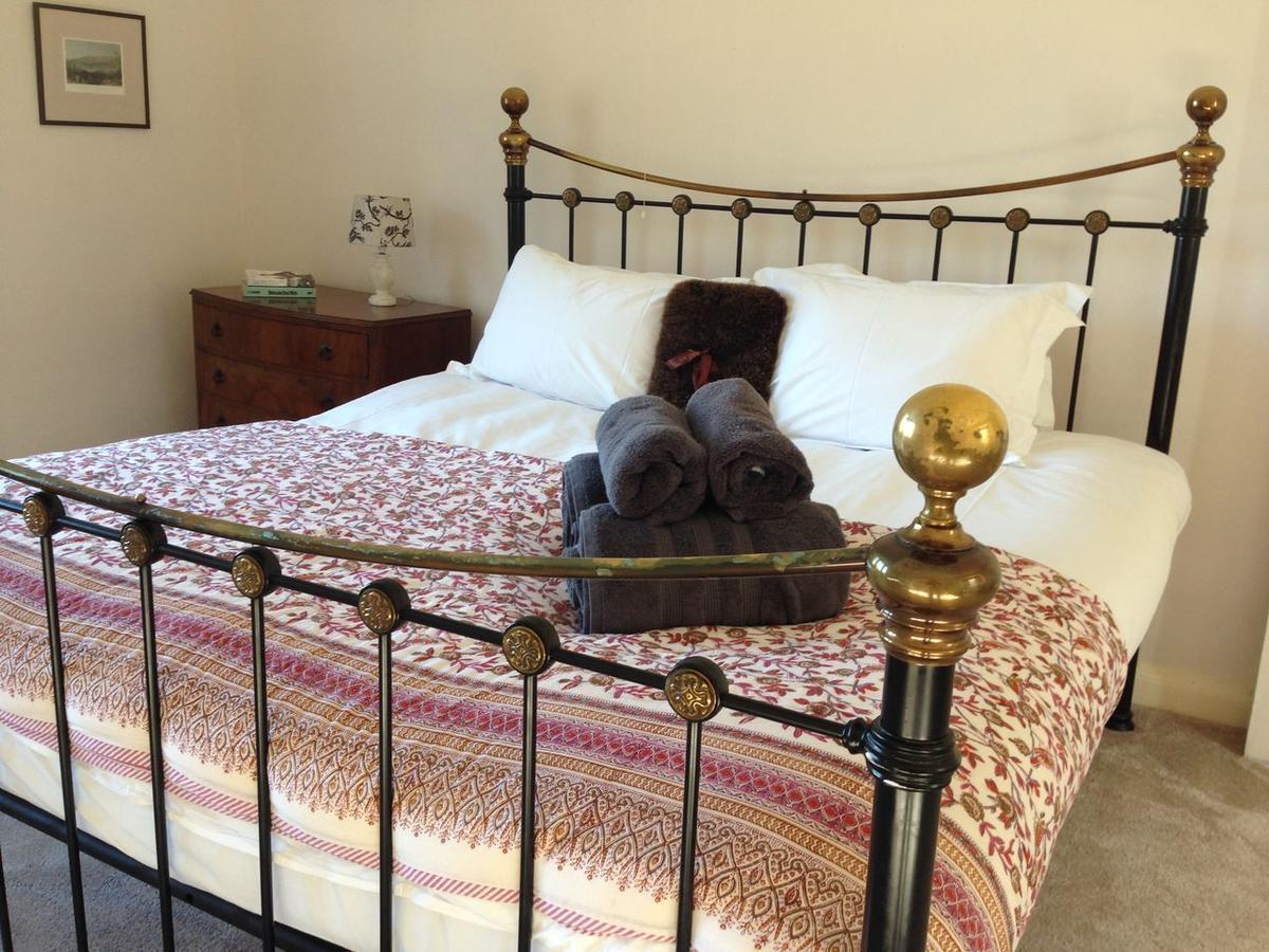 Mackinnon Cottage - 3 Bedroom Cottage برادفورد المظهر الخارجي الصورة